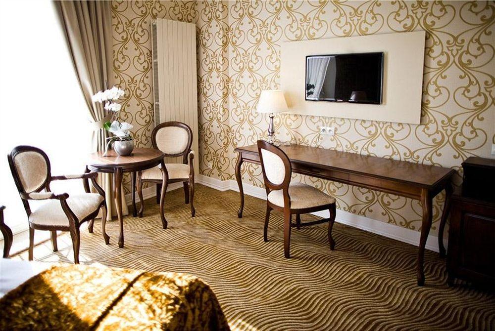 Rezydencja Luxury Hotel Bytom Piekary Śląskie Eksteriør billede